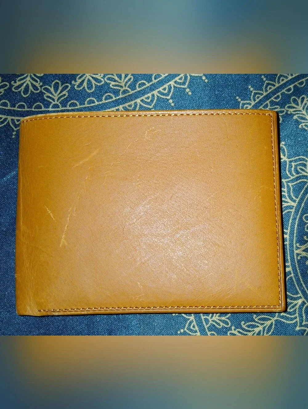 Dooney & Bourke men's leather bifold wallet